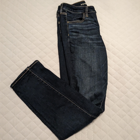 American Eagle Jeans - Jeggings - Next Level Stretch - 10 Long Like new. - Picture 3 of 6